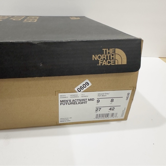 The North Face Men's Activist Mid Futurelight Hiking Trail Boots - Picture 9 of 10